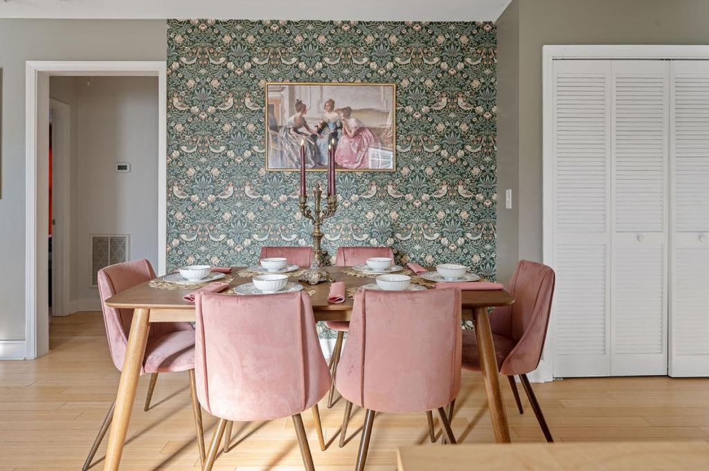 New Victorian Theme, 3Br, Lrg Backyard Close To Pnc Arena, Downtown, And Rdu Airport Raleigh Eksteriør billede