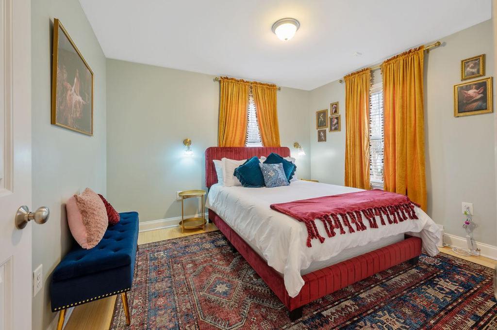 New Victorian Theme, 3Br, Lrg Backyard Close To Pnc Arena, Downtown, And Rdu Airport Raleigh Eksteriør billede