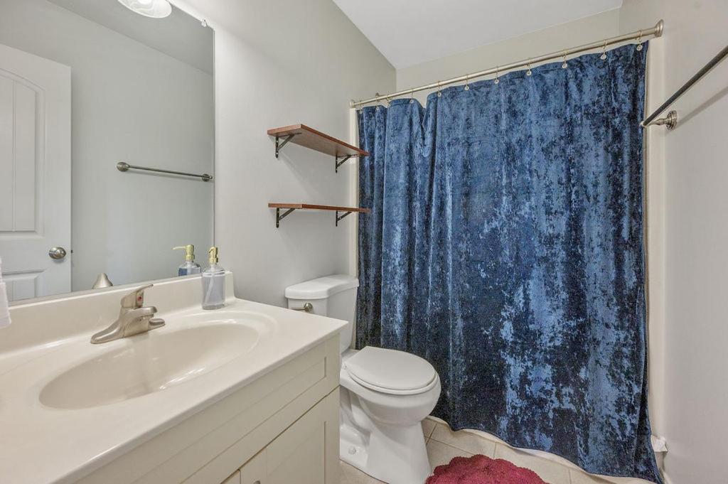 New Victorian Theme, 3Br, Lrg Backyard Close To Pnc Arena, Downtown, And Rdu Airport Raleigh Eksteriør billede