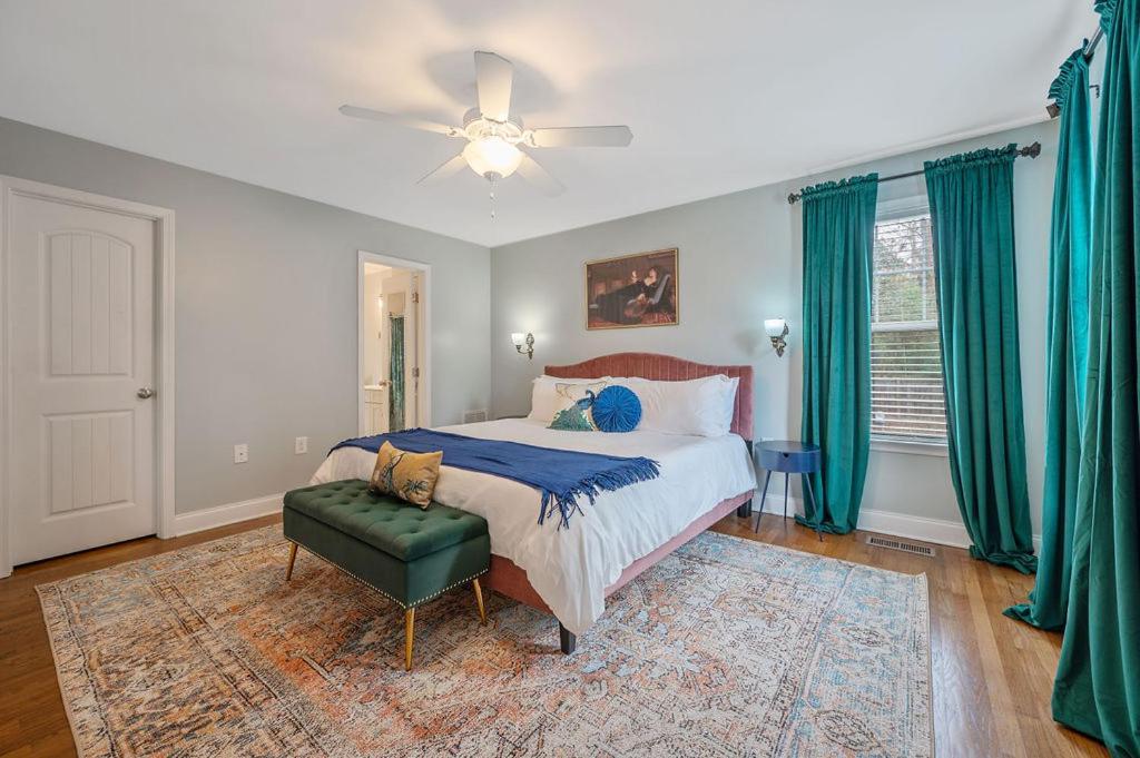 New Victorian Theme, 3Br, Lrg Backyard Close To Pnc Arena, Downtown, And Rdu Airport Raleigh Eksteriør billede